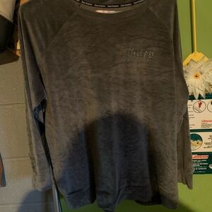 Juicy Couture Women’s Grey Long Sleeveeve Sweatshir Size 1X